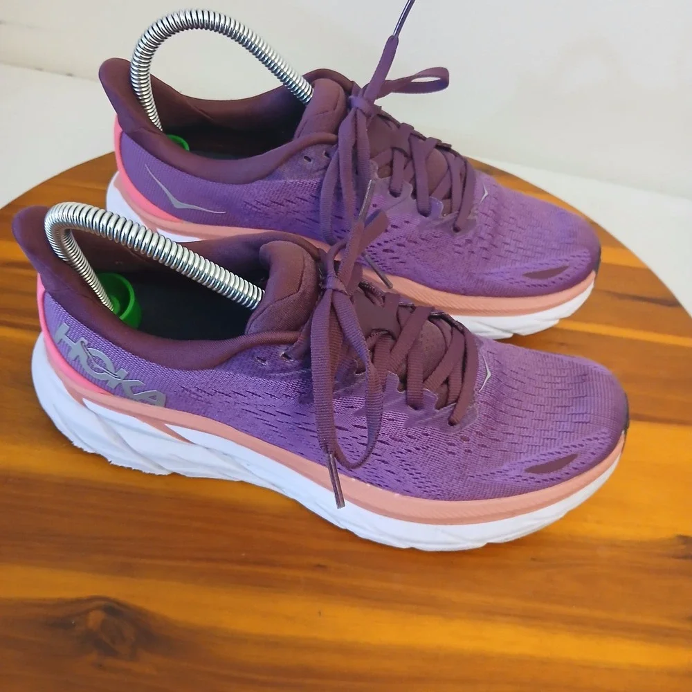 Hoka One One Clifton 8 Womens 7.5 Purple Running Shoes Sneakers 1119394 GWBY
